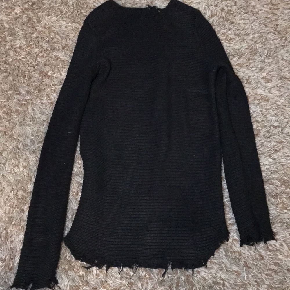 RtA knit sweater - Picture 8 of 10